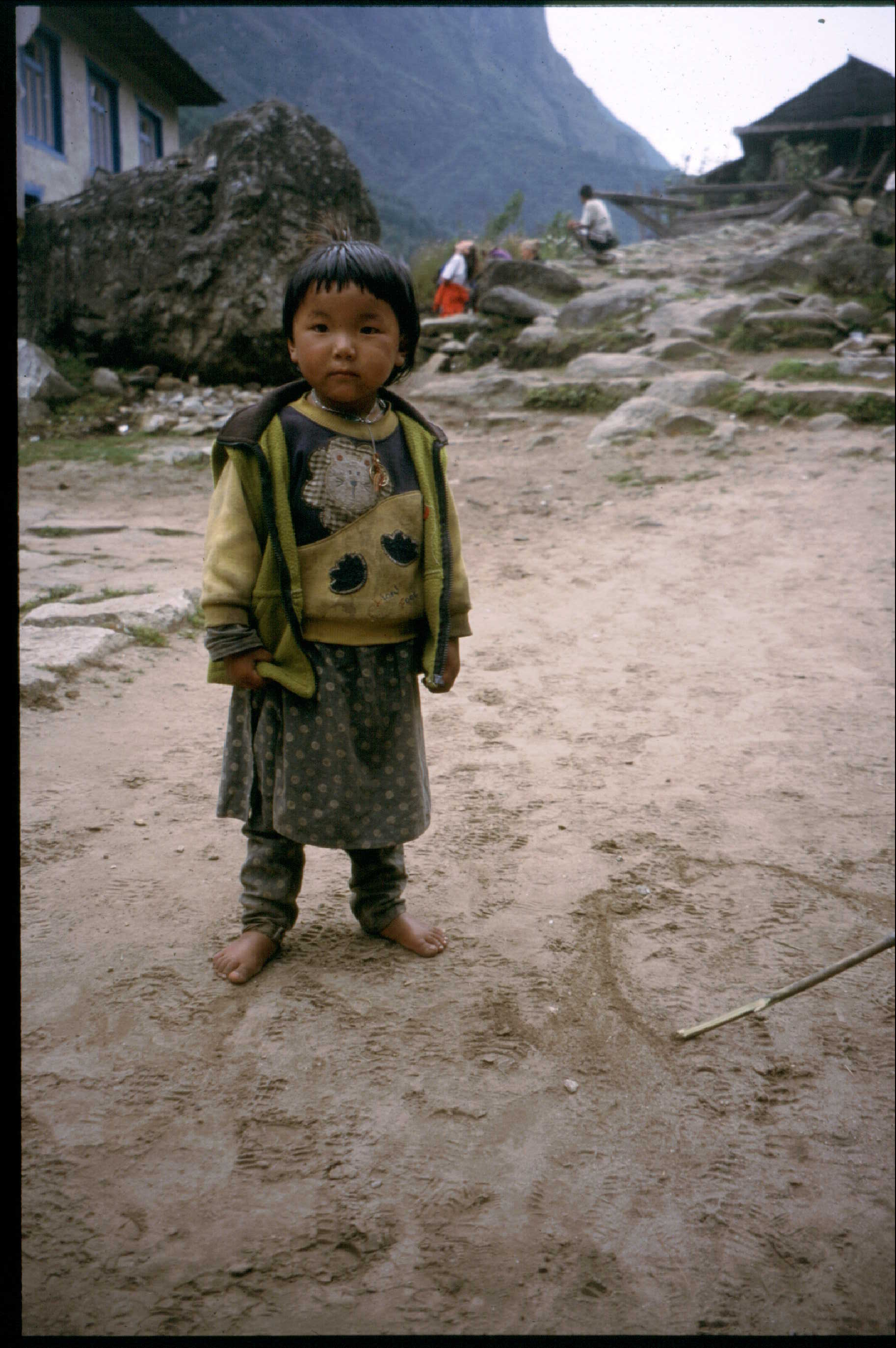 Bin01S19 - Girl.jpg